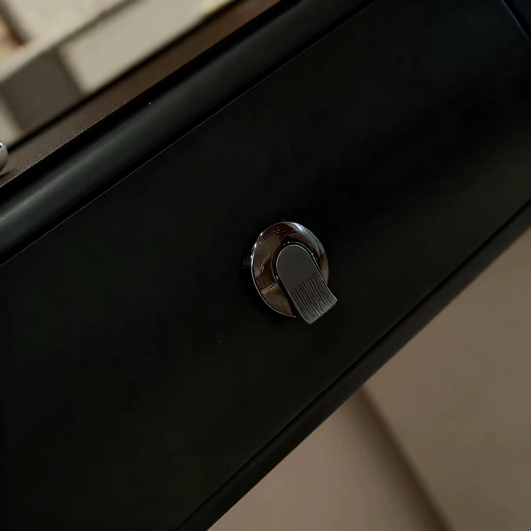 JUOL Living Nova Vanity Station